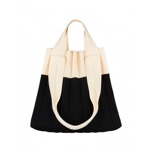 PLEATSMAMA Two-Way Shopper Bag White Black PLEATSMAMA Two-Way Shopper Bag White Black