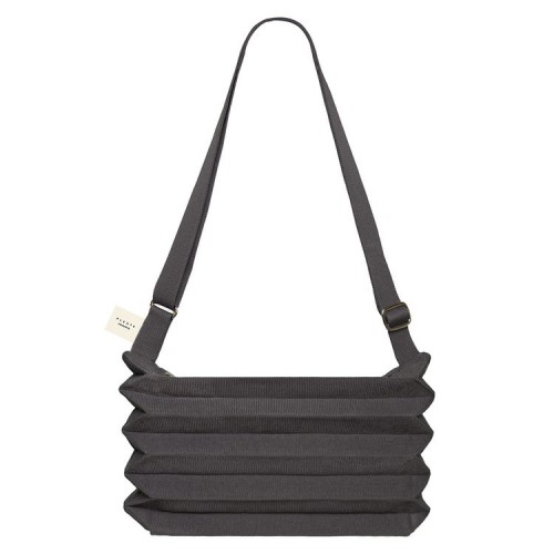 PLEATSMAMA New Sacoche Bag Charcoal